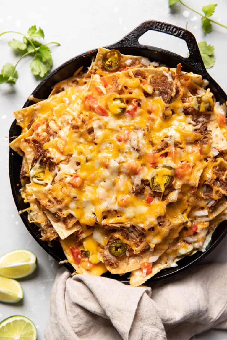 30 Minute Skillet Carnitas Nachos - Modern Crumb