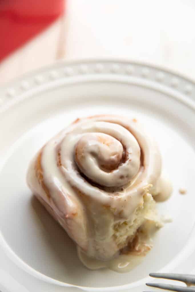 Cast Iron Cinnamon Rolls with Maple Bourbon Frosting Recipe