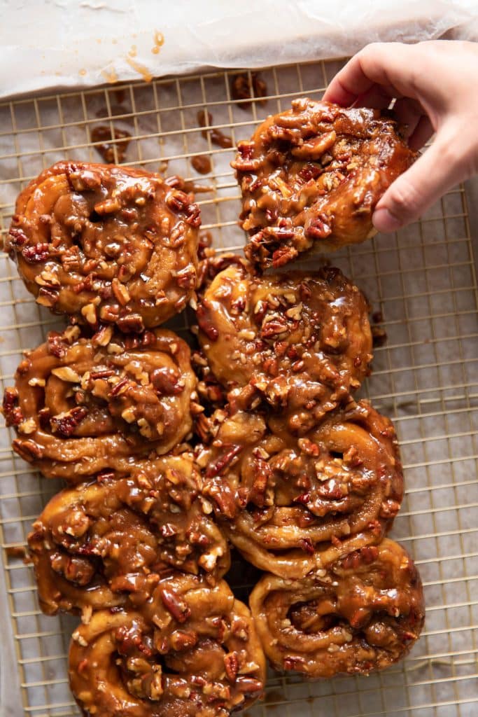 pecan buns on a wire cooling rack