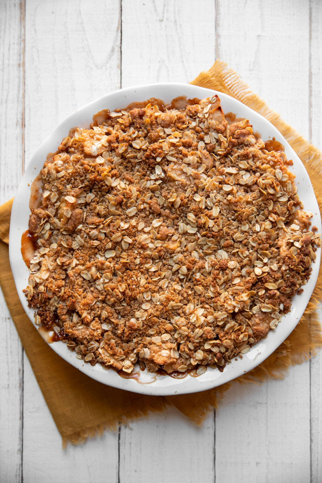 Apple Crisp With Oats Topping - Modern Crumb