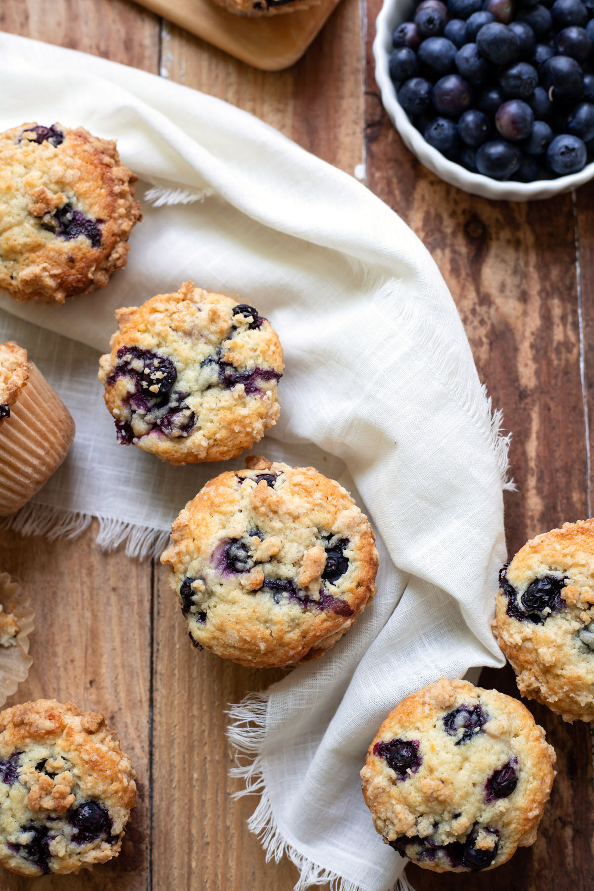 blueberry crumb top muffins