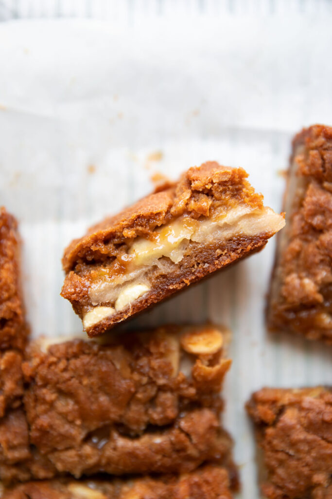 caramel apple white chocolate blondie bars