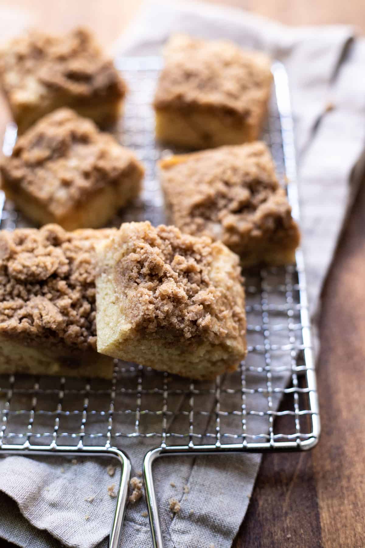 Coffee Cake Bars With Streusel Topping - Modern Crumb