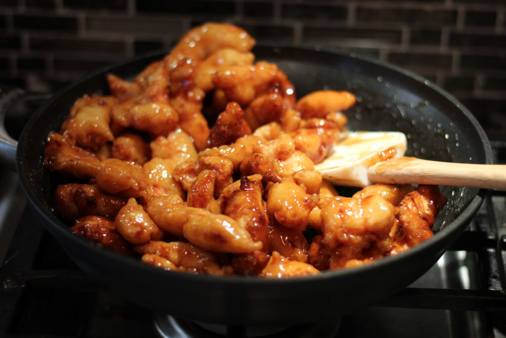 crispy sticky honey sesame chicken