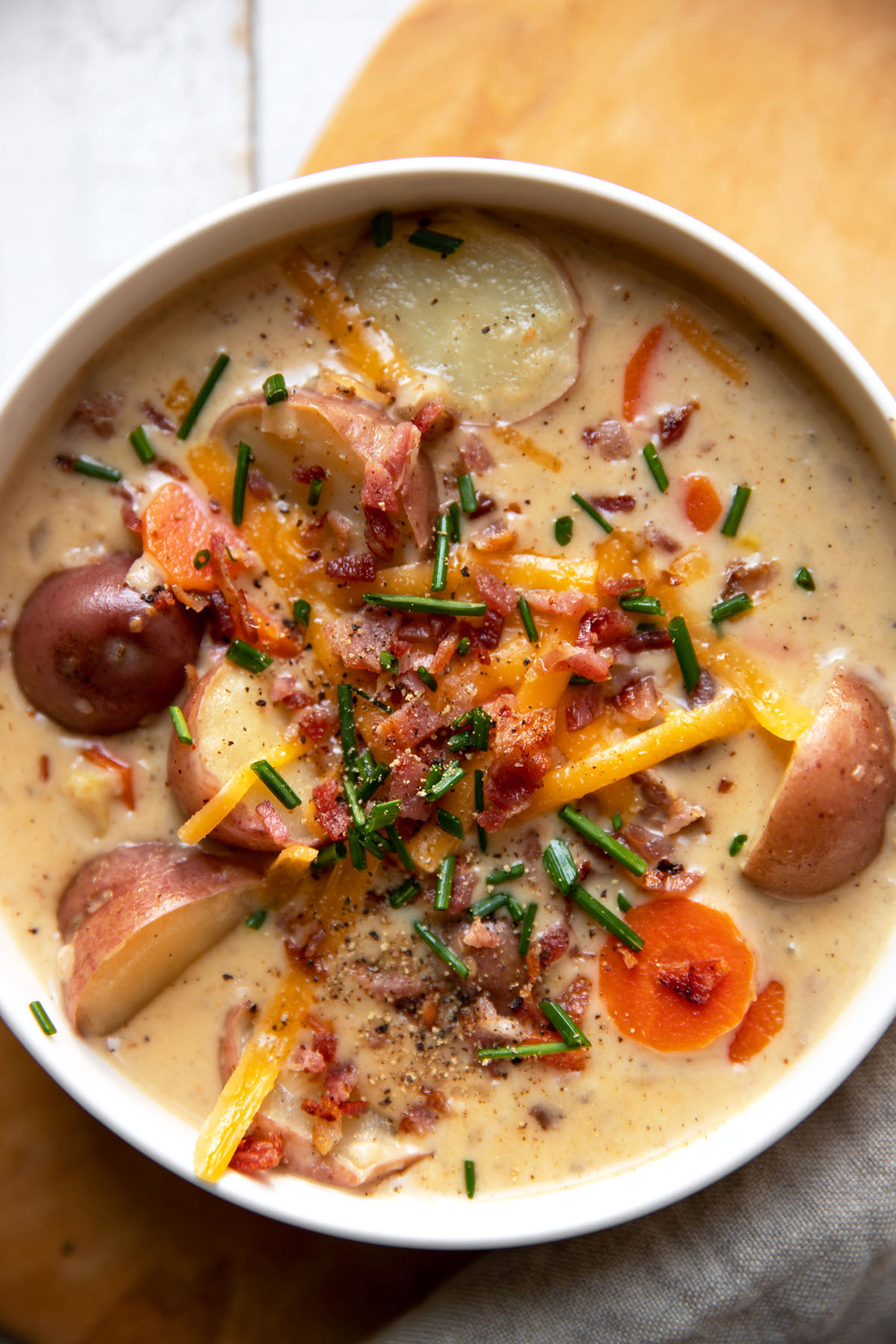 loaded baked potato chowder soup with chives
