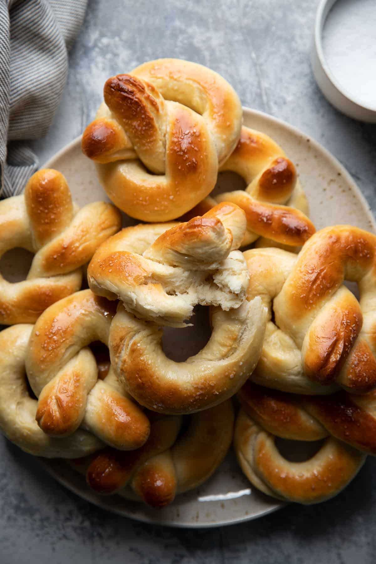soft pretzels without baking soda on a plate
