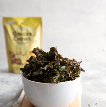 spicy oven baked kale chips