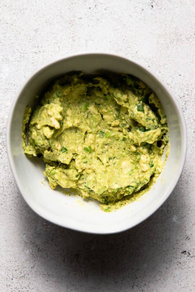 guacamole in a bowl