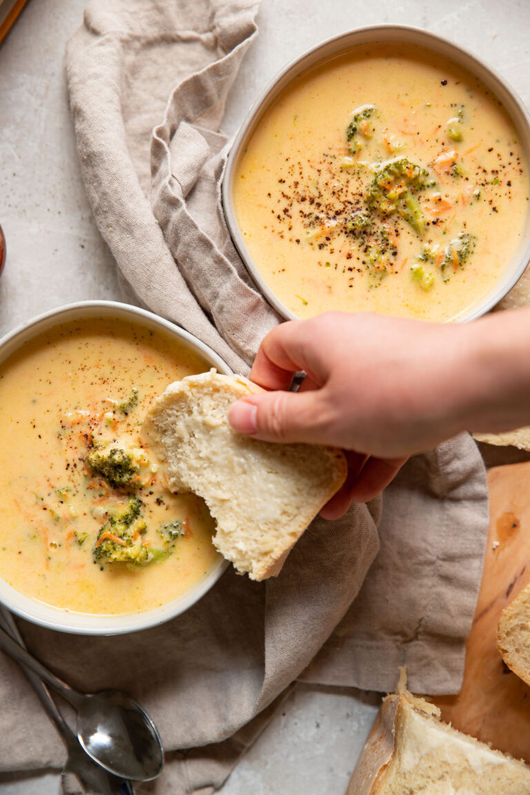 30 Minute Easy Broccoli Cheddar Soup - Modern Crumb