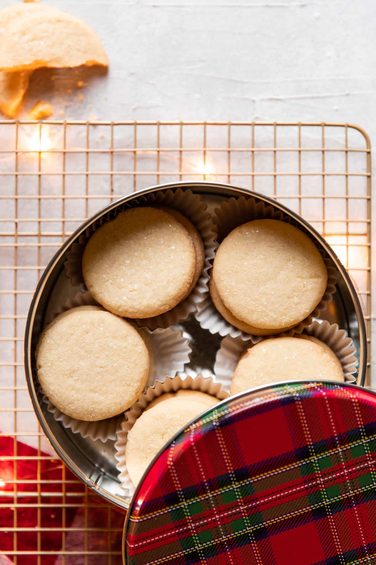 butter cookies tin can christmas cookies