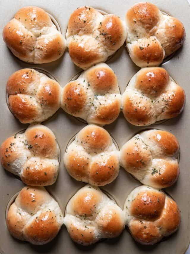 How To Make Easy Holiday Dinner Rolls Modern Crumb