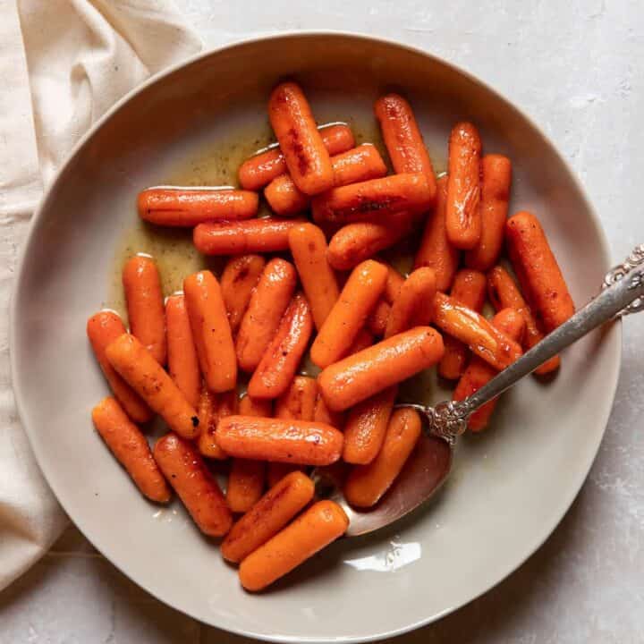 bowl of honey baked baby carrots