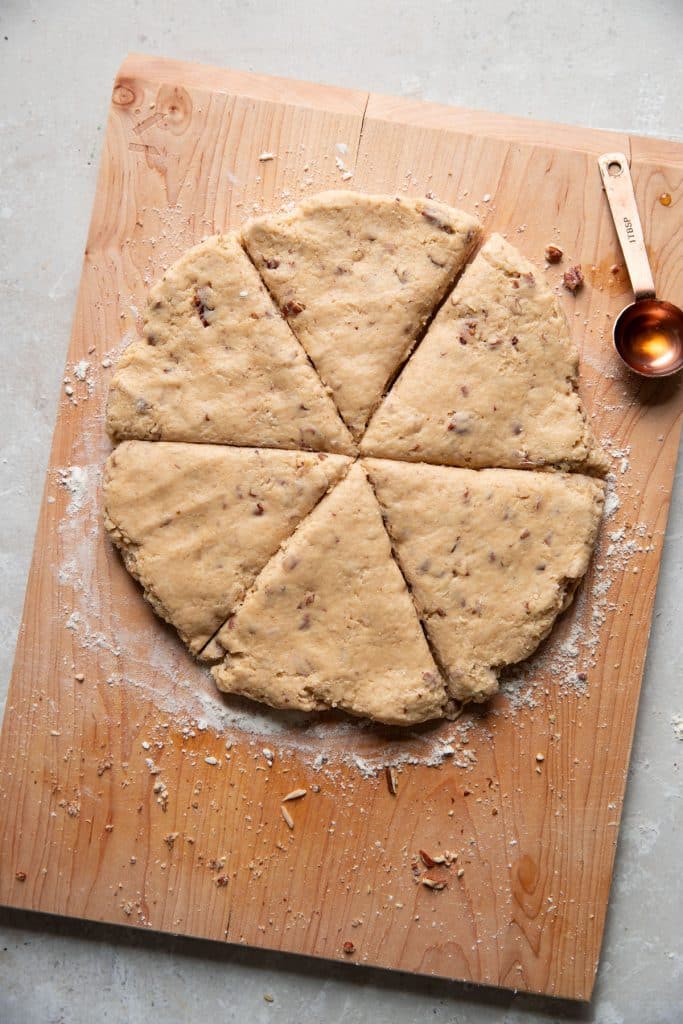 6 triangles of scone dough