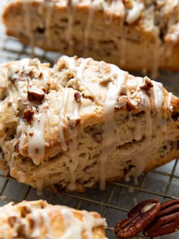 maple pecan scones on a cooling rack.