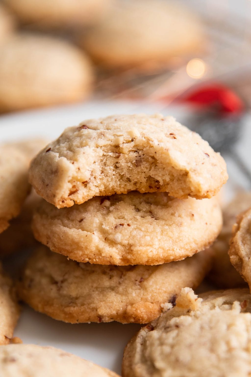The Best Pecan Sandies Cookies - Modern Crumb