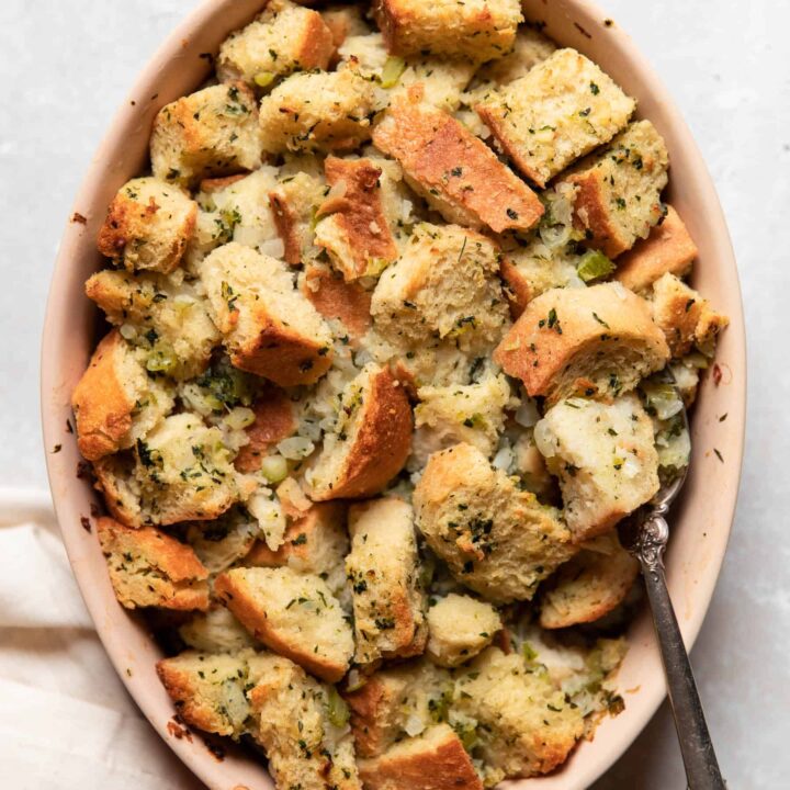 Thanksgiving Herb Stuffing - Modern Crumb