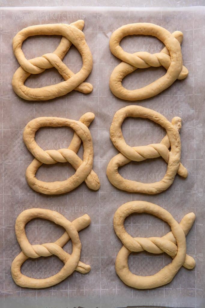 mellow mushroom pretzels copycat