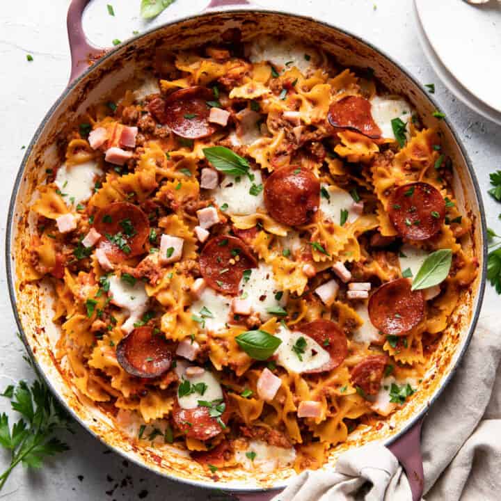 meat lovers pizza pasta bake.