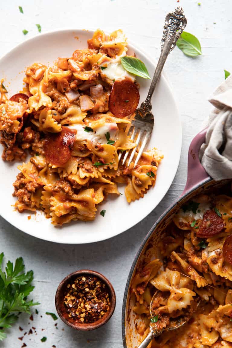 One Pot Meat Lovers Pizza Pasta Bake (30 Minute) Modern Crumb