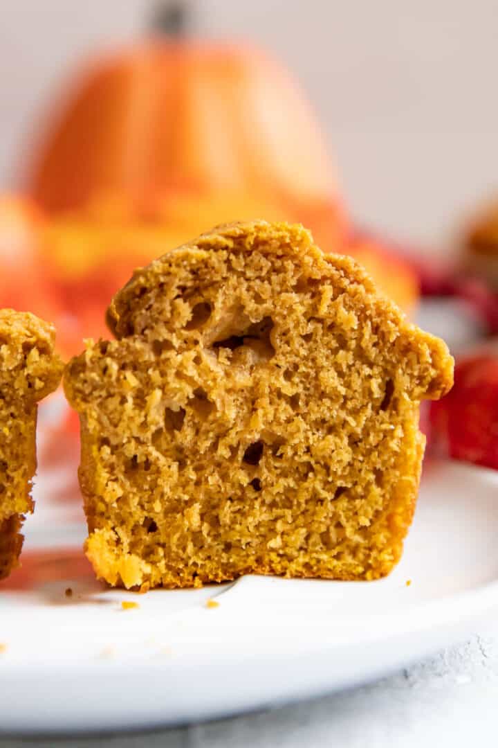 The Best Pumpkin Muffins Modern Crumb   Best Pumpkin Muffins 07 720x1080 