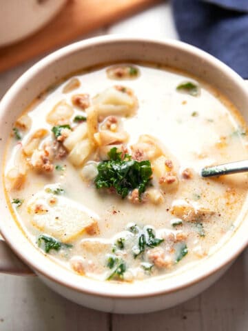 olive garden zuppa toscana soup copycat in a soup bowl