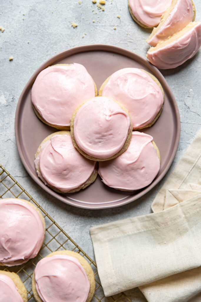 crumbl-pink-chilled-sugar-cookie-copycat-modern-crumb