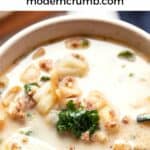 zuppa toscana soup in a bowl.